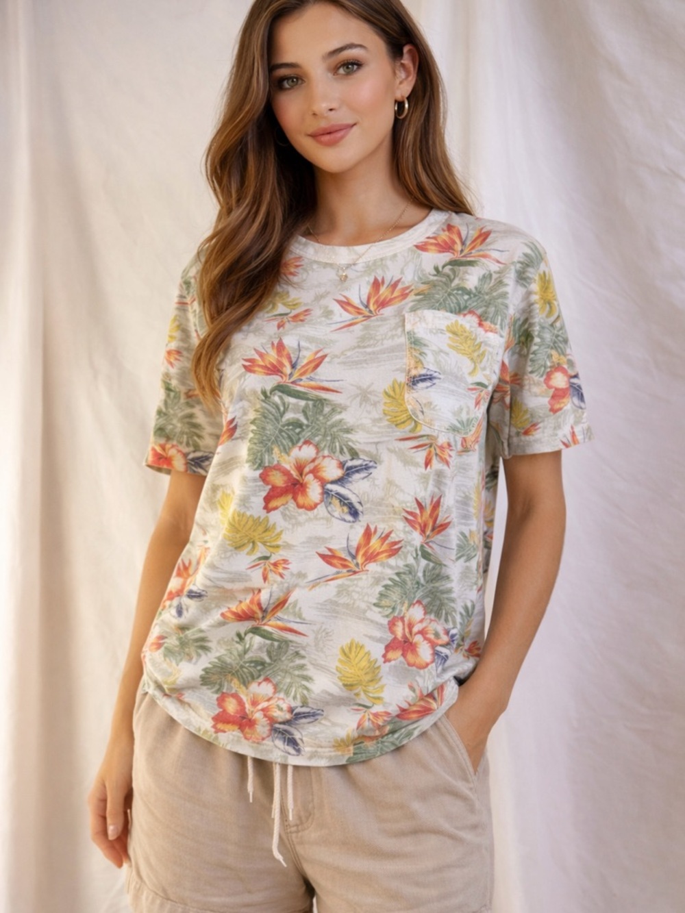 Worland Tropical Floral Tee | Hawaiian Print Pocket T-Shirt |Unisex